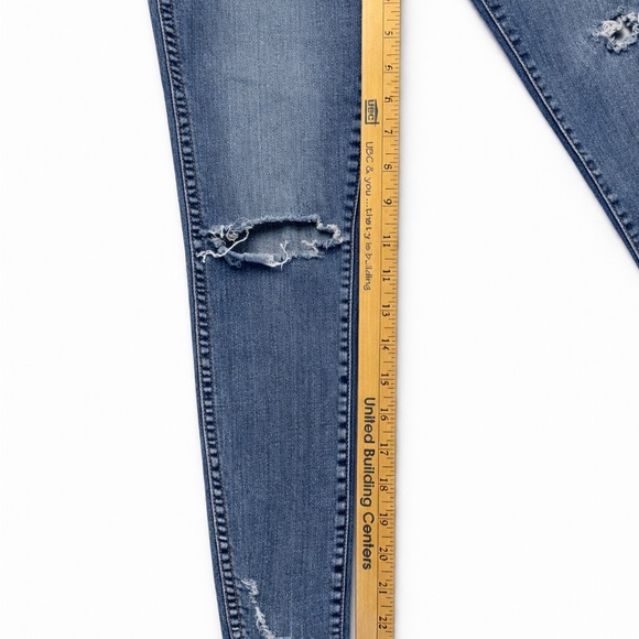 Kut from the Kloth Medium Blue High-Rise Distressed Skinny Jeans - Picture 4 of 8